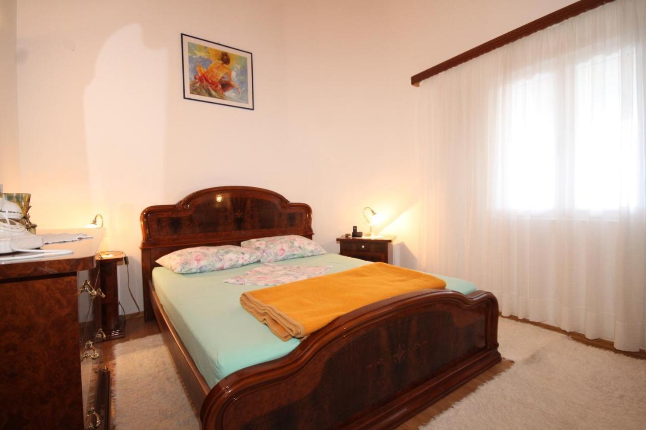 Apartments By The Sea Milna, Vis - 8896 Exterior photo